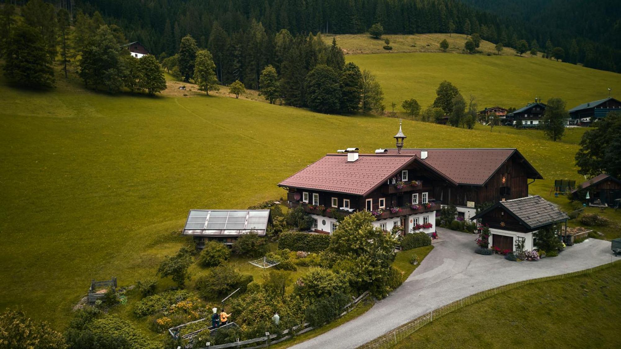Апартаменты Neudegghof Эбен  Экстерьер фото